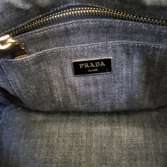 🔥Prada Canapa Logo Nero Denim tote. - Picture 6 of 15